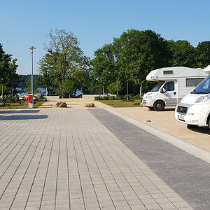 Reisemobilpark Eutiner See2.jpg