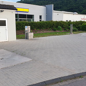 Reisemobilpark Saarburg.jpg