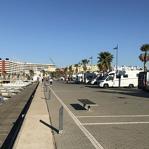 Parking Autocaravanas Alcaidesa Marina2.jpeg