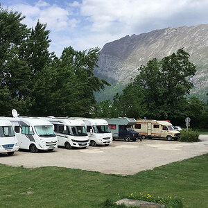 Aire de Camping-Car Sassenage.jpg