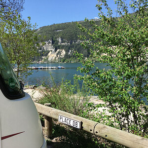 Aire de service du Lac de Nantua3.jpg