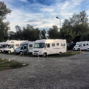 Spreewald Caravan- und Wohnmobilpark Dammastrasse 1.jpg