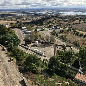 Parque de Autocaravanas Monsaraz2.jpg