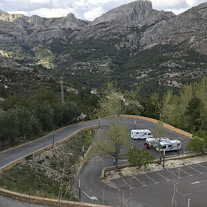 Aparcamiento Castell de Guadalest.jpg