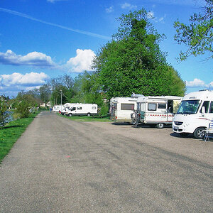 Aires Camping-Cars Gurgy 1.jpg