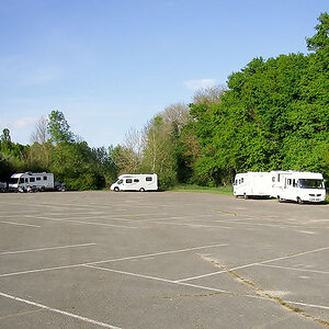 Aire Camping-Car Mesnil-Saint-Père.JPG