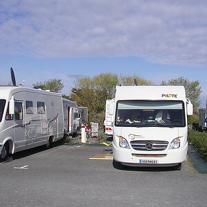 Aire de Camping Car L'Epine2.jpg