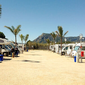 Camping Car La Finca2.jpg