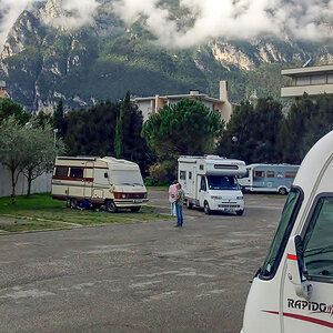 Area Sosta Camper Brione.jpg