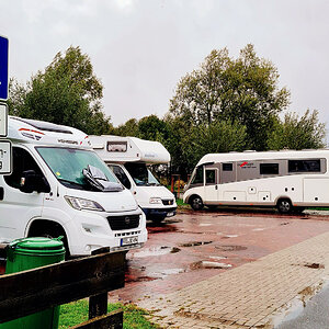 Wohnmobilparkplatz Dedersdorf 3.jpeg