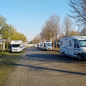 Wohnmobilstellplatz am Europaplatz 2.jpeg