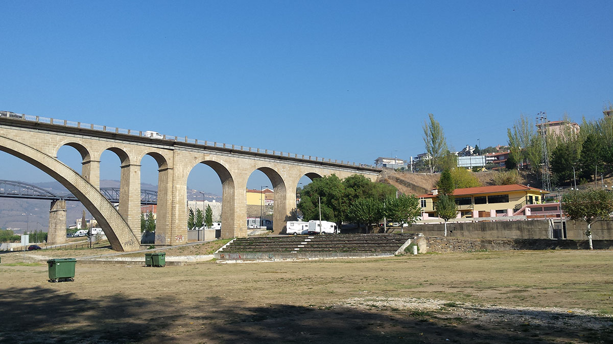 Área de Serviço de Autocaravanas Peso Da Régua.jpg