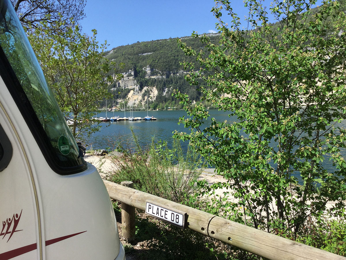 Aire de service du Lac de Nantua3.jpg