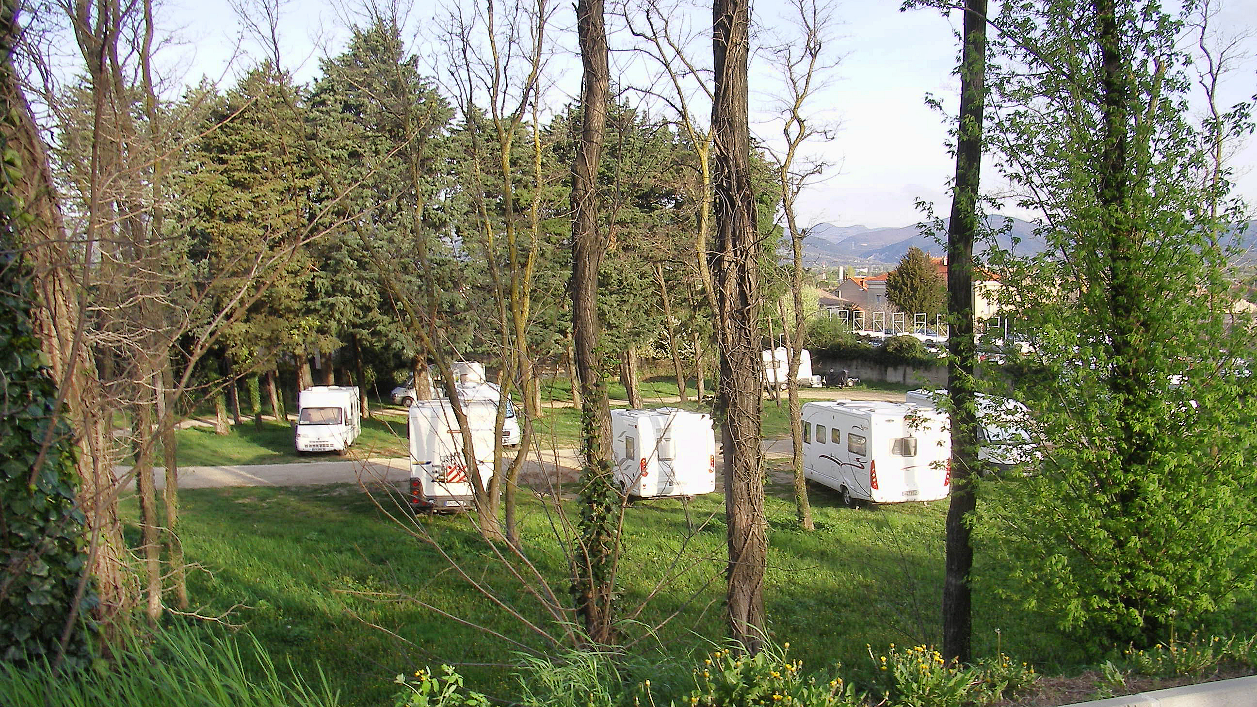 Aire du Chemin du Bois de Laud 2.jpg