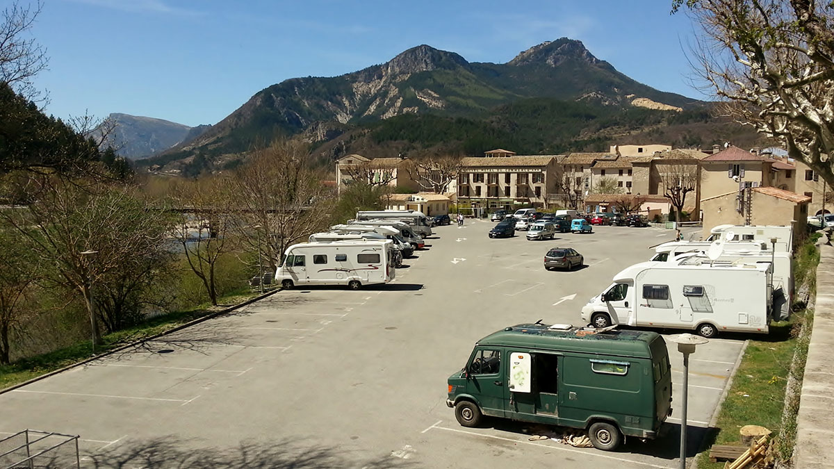 Aire Municipale Castellane.jpg