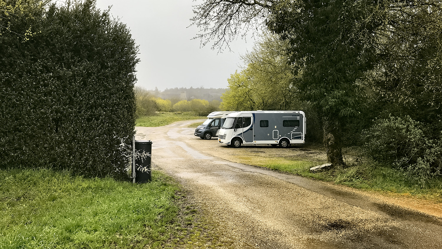 Aire Stationnement Camping-Car de La Couvertoirade 2.jpeg