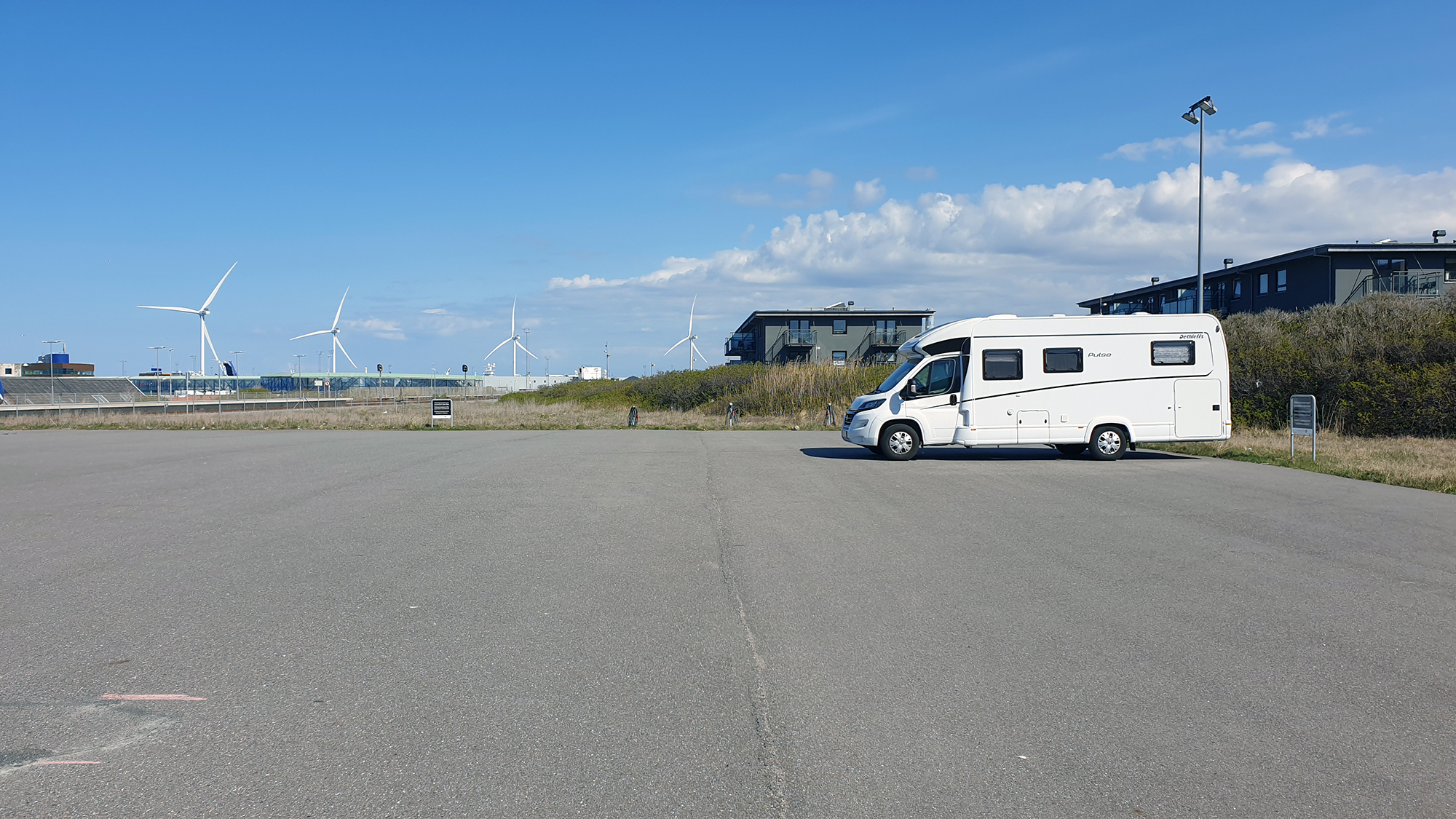 Hirtshals_02[1].jpg