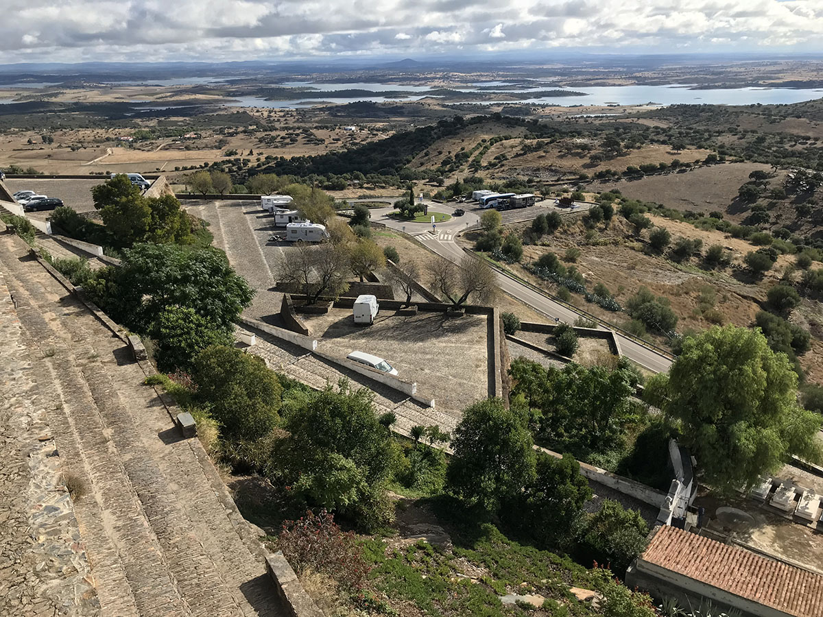 Parque de Autocaravanas Monsaraz2.jpg