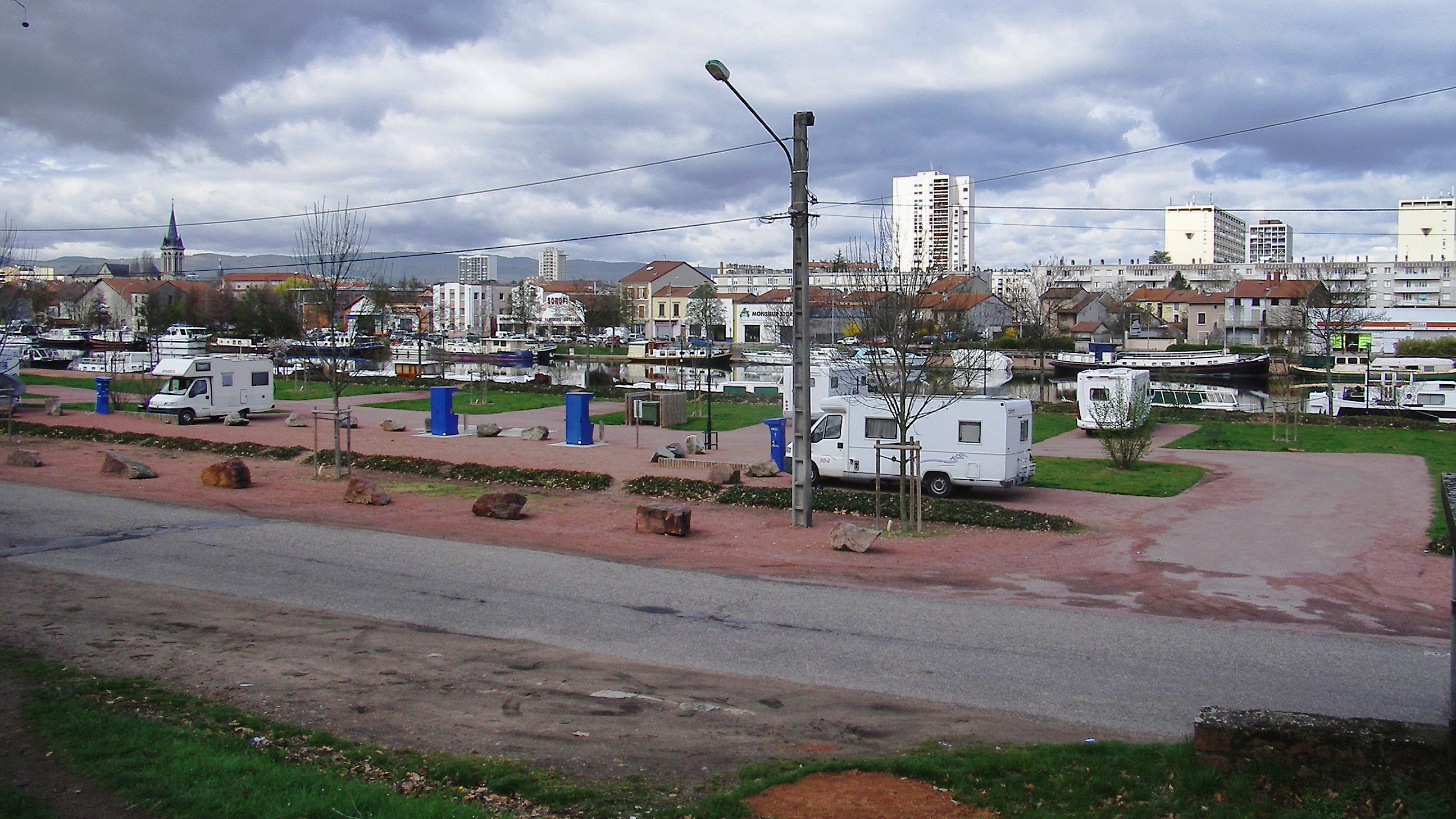 Port de Plaisance Roanne 2.jpg