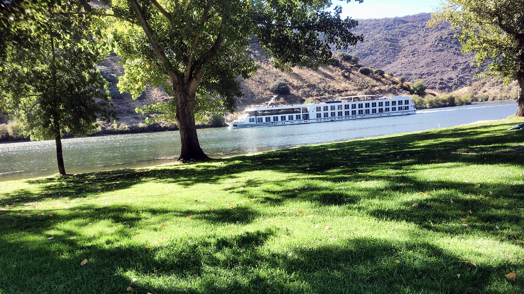 Praia Fluvial Foz do Sabor 3.jpg