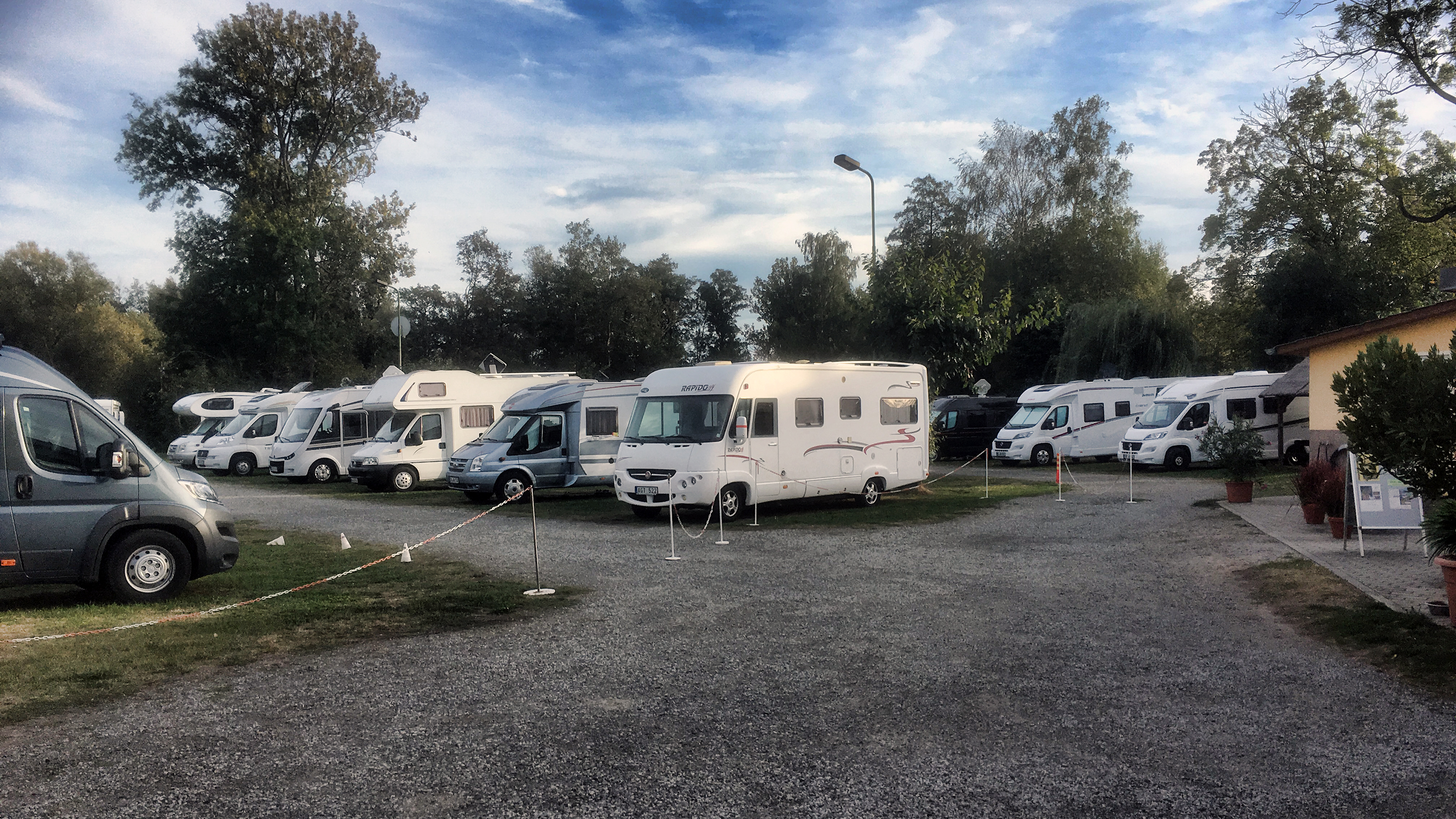 Spreewald Caravan- und Wohnmobilpark Dammastrasse 1.jpg