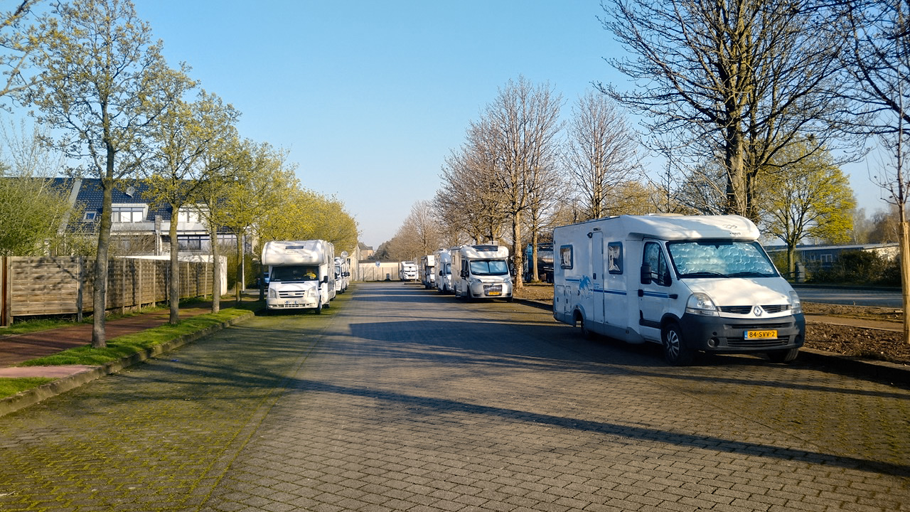 Wohnmobilstellplatz am Europaplatz 2.jpeg