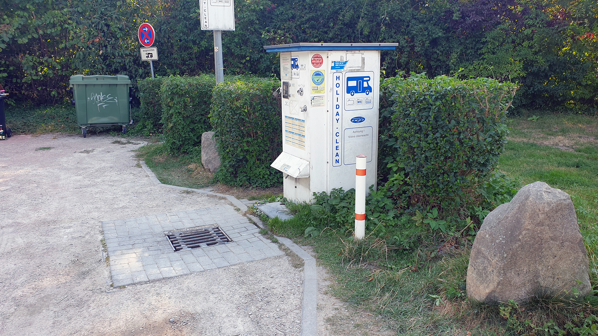 Wohnmobilstellplatz Am Schützenplatz Buxtehude 1.jpg